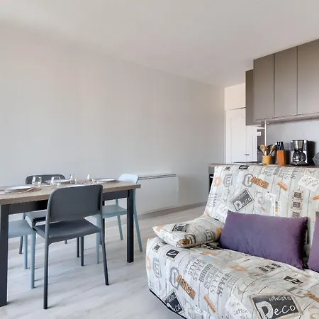 Pour 4- Balcon- Des Becs Lägenhet