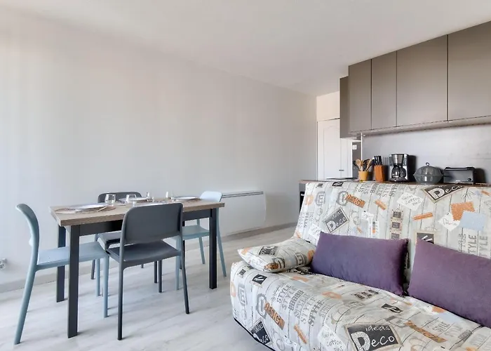 Pour 4- Balcon- Des Becs Apartamento