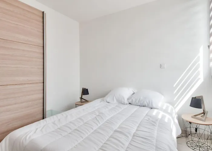 Pour 4- Balcon- Des Becs Plage-des-Demoiselles